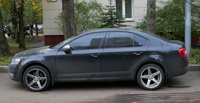 5 H&R-HR-28833-1-SKODA-OCTAVIA-A7.jpg 5 H&R-HR-28833-1-SKODA-OCTAVIA-A7.jpg
