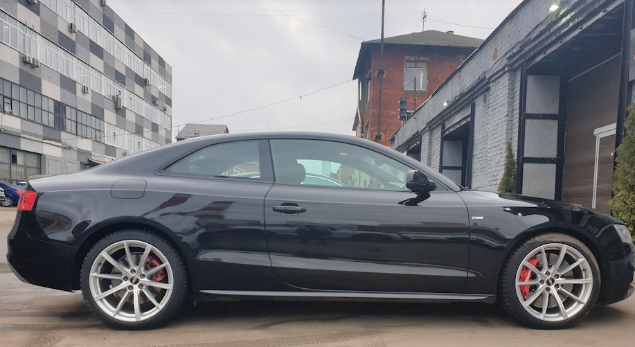 0.5-HR-29061-1-пружины-с-занижением-H&R-29061-3-AUDI-A5-B8.jpg