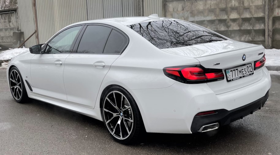 2-HR-28721-2-пружины-с-занижением-28721-1-H&R-BMW-5-G30.jpg 2-HR-28721-2-пружины-с-занижением-28721-1-H&R-BMW-5-G30.jpg