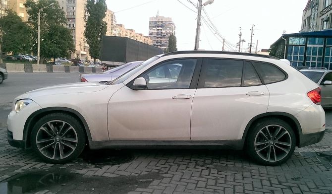 7-H&R-ПРУЖИНЫ-С-ЗАНИЖЕНИЕМ-HR-28959-1-H&R-BMW-X1.jpg 7-H&R-ПРУЖИНЫ-С-ЗАНИЖЕНИЕМ-HR-28959-1-H&R-BMW-X1.jpg