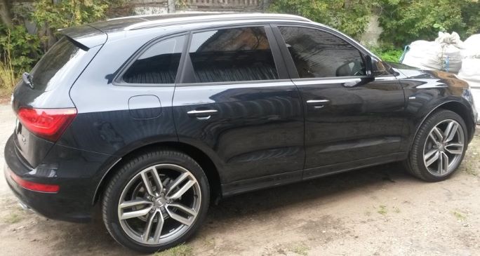 5 H&R-HR-33092-2-H-R-AUDI-Q5.jpg 5 H&R-HR-33092-2-H-R-AUDI-Q5.jpg