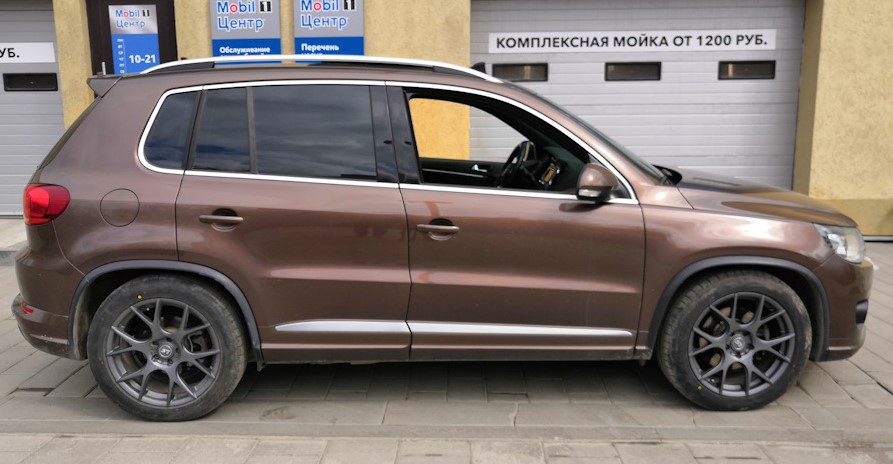 10-H&R-29274-2-HR-пружины-с-занижением-29274-1-H&R-AUDI-Q3-VW-TIGUAN.jpg 10-H&R-29274-2-HR-пружины-с-занижением-29274-1-H&R-AUDI-Q3-VW-TIGUAN.jpg