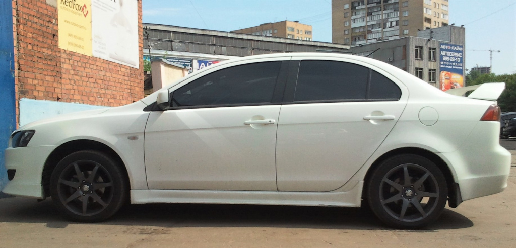 7-ПРУЖИНЫ-H&R-29035-1-MITSUBISHI-LANCER-10.jpg