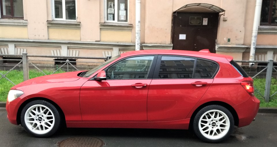 3-HR-28896-2-пружины-с-занижением-H&R-28896-1-BMW-1-F20-F21.jpg