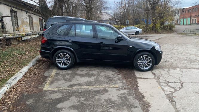 до установки H&R BMW X5 E70 29078-3.jpg до установки H&R BMW X5 E70 29078-3.jpg