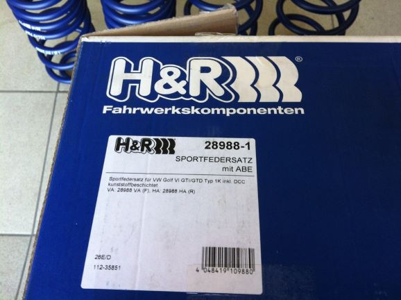 1 H&R 28988-1 VW GOLF 6 GTI.jpg