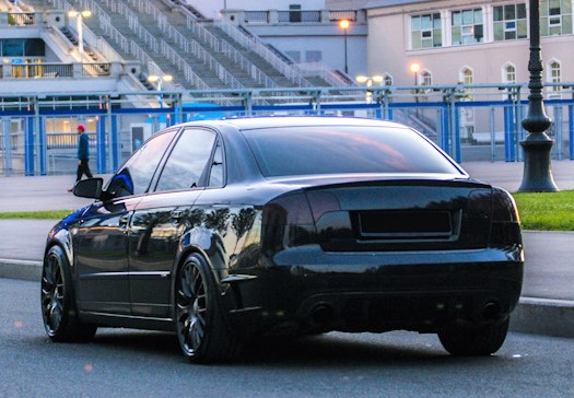 7-пружины-с-занижением-H&R-29368-1-AUDI-A4-B6-B7.jpg