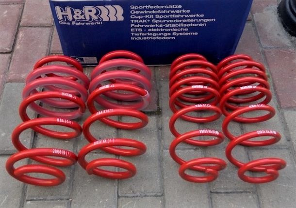 1-пружины-с-занижением-29061-2-HR-29059-2-H&R-AUDI-A5-S5-B8.jpg 1-пружины-с-занижением-29061-2-HR-29059-2-H&R-AUDI-A5-S5-B8.jpg