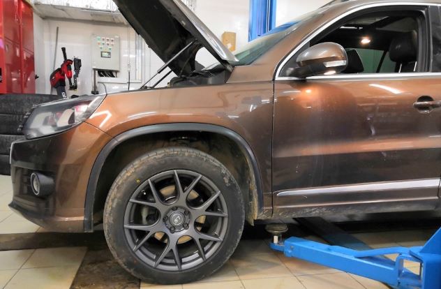 8,5-H&R-29274-2-HR-пружины-с-занижением-29274-1-H&R-AUDI-Q3-VW-TIGUAN.jpg 8,5-H&R-29274-2-HR-пружины-с-занижением-29274-1-H&R-AUDI-Q3-VW-TIGUAN.jpg