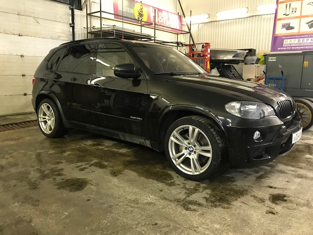 5 H&R BMW X5 E70 29078-3.jpg
