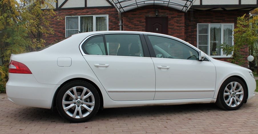 15 H&R-HR-29162-1-HR-29162-2-SKODA-SUPERB.jpg 15 H&R-HR-29162-1-HR-29162-2-SKODA-SUPERB.jpg