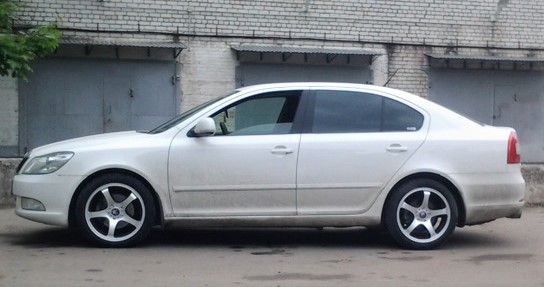 7 H&R-HR-29261-2-H-R-29261-1-HR-SKODA-OCTAVIA-A5.jpg