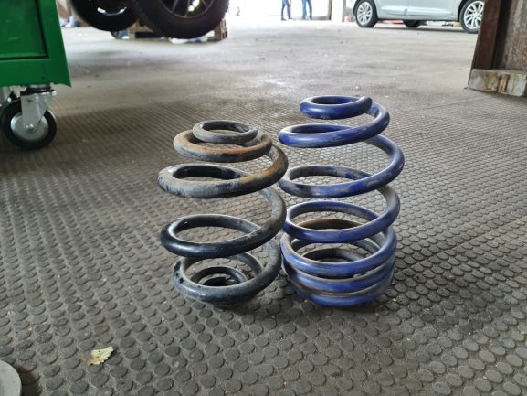 3 H&R HR H-R BMW 3 E46 Touring.jpg