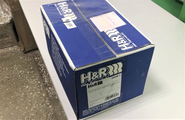 8-HR-пружины-с-занижением-H&R-28698-1-KIA-RIO-4-HYUNDAI-SOLARIS-2.jpg