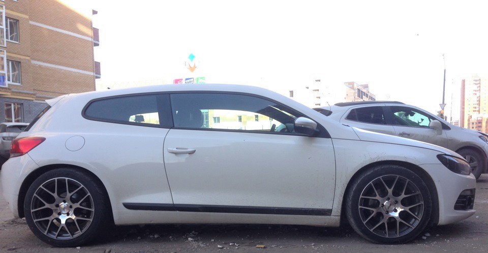 15-HR-29013-2-pruzhini-s-zanizheniem-H&R-29013-1-vw-scirocco.jpg 15-HR-29013-2-pruzhini-s-zanizheniem-H&R-29013-1-vw-scirocco.jpg