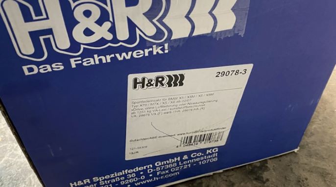 18-H&R-29078-3-пружины-с-занижением-HR-29078-1-H&R-BMW-X5-X5M-E70.jpg