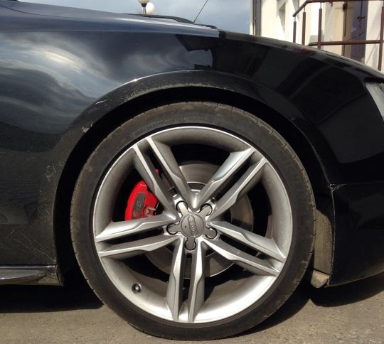 12-HR-29061-1-пружины-с-занижением-29059-1-H&R-AUDI-A5-S5-B8.jpg