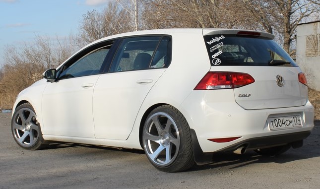 12-пружины-H&R-HR-28843-1-HR-28843-6-VW-GOLF-7.jpg 12-пружины-H&R-HR-28843-1-HR-28843-6-VW-GOLF-7.jpg