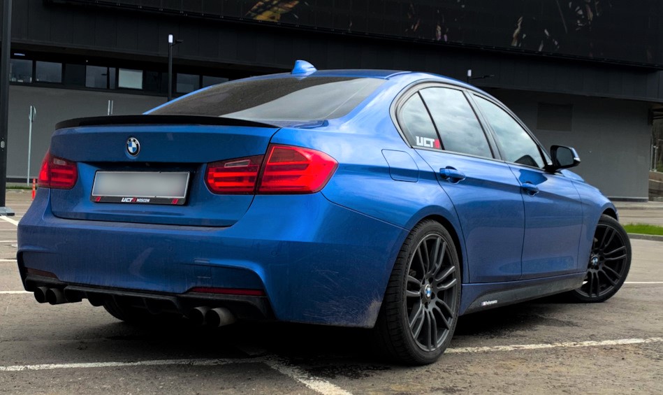15-пружины-с-занижением-H&R-28832-1-BMW-3-F30.jpg