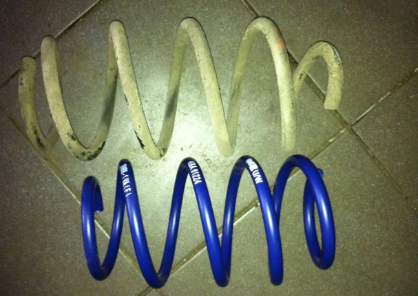 14-hrsprings-VW-GOLF-6-GTI-пружины-с-занижением-H&R-28988-1.jpg 14-hrsprings-VW-GOLF-6-GTI-пружины-с-занижением-H&R-28988-1.jpg