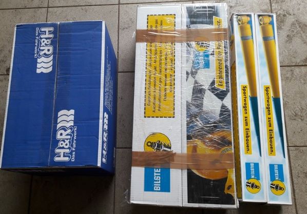 2 H&R-HR-29001-1-BILSTEIN-B8-AUDI-Q5.jpg 2 H&R-HR-29001-1-BILSTEIN-B8-AUDI-Q5.jpg
