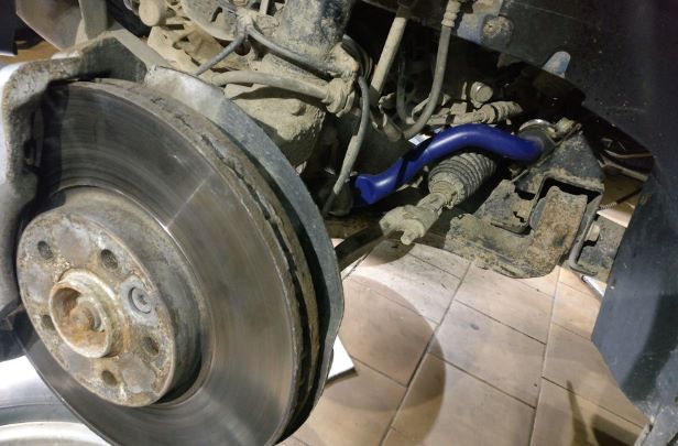 3 H&R-HR-33267-2-VW-MULTIVAN-T5-T6.jpg