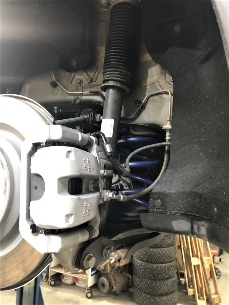 15-HR-пружины-с-занижением-TESLA-MODEL-3-H&R-28659-1.jpg 15-HR-пружины-с-занижением-TESLA-MODEL-3-H&R-28659-1.jpg