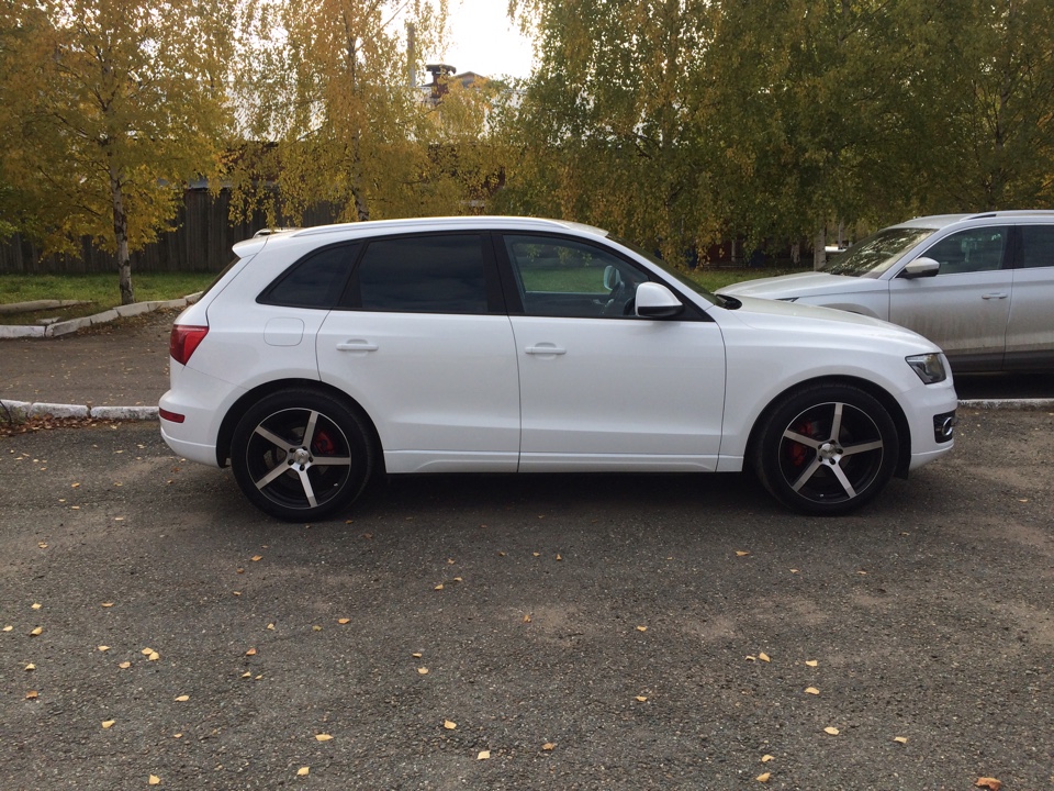 1 H&R 29001-1 AUDI Q5 8R после установки пружин HR.JPG