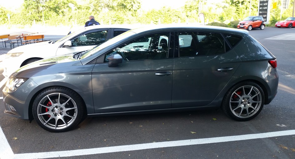 5 H&R-HR-28843-1-H-R-SEAT-LEON.jpg 5 H&R-HR-28843-1-H-R-SEAT-LEON.jpg