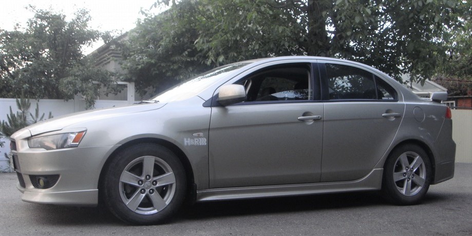 5-ПРУЖИНЫ-H&R-29035-1-MITSUBISHI-LANCER-10.jpg