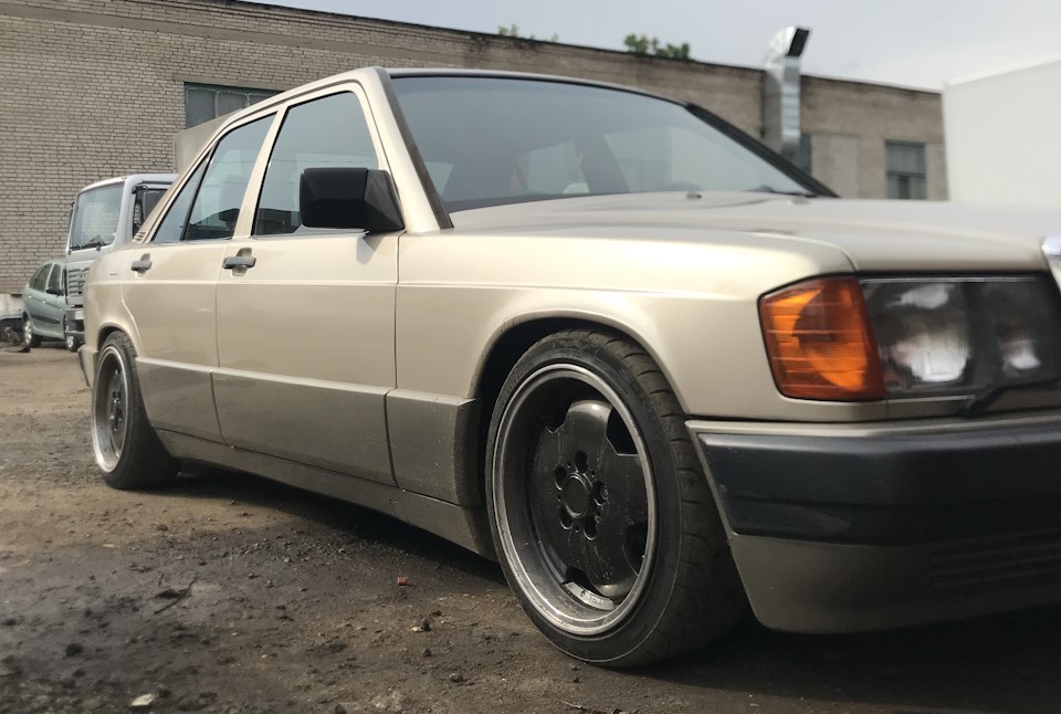 5-проставки-колесные-H&R-5055665-пружины-H&R-29614-1-MERCEDES-BENZ-W201-E190.jpg 5-проставки-колесные-H&R-5055665-пружины-H&R-29614-1-MERCEDES-BENZ-W201-E190.jpg