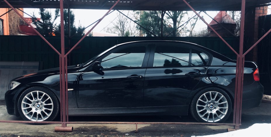 19-HR-29187-4-pruzhiny-s-zanizheniem-H&R-29187-1-BMW-3-E90-E92.jpg